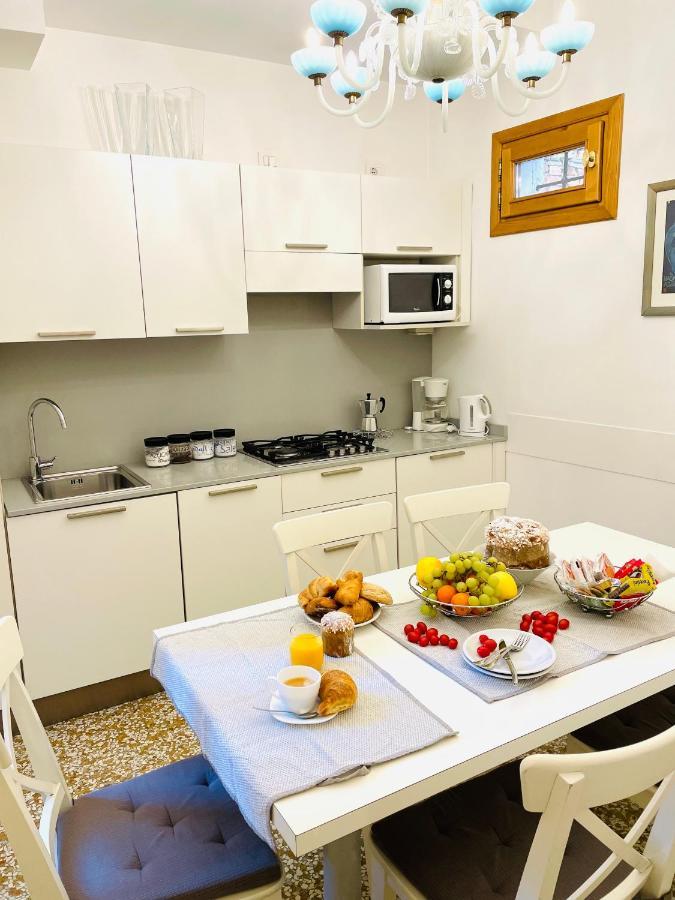 San Gregorio Venice Apartments Экстерьер фото